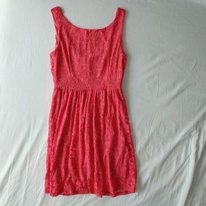 Coral lace sleeveless dress
